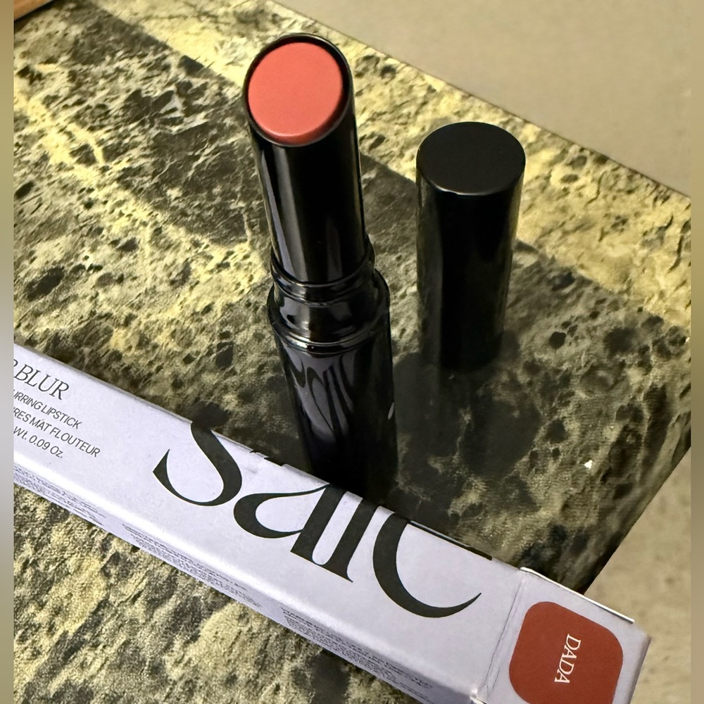 Ada Creamy Matte Lipstick - Warm Peach Pink